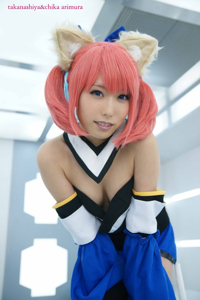 有村千佳 パンチラがエロい『Fate/EXTRA』キャスターのコスプレ画像