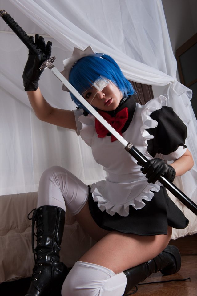 コスプレイヤー キバしい パンチラがエロい！ 『一騎当千』 呂蒙子明のメイドコスプレ画像