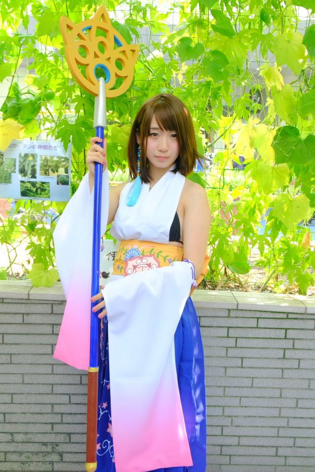 伊織もえ ユウナ コスプレ画像