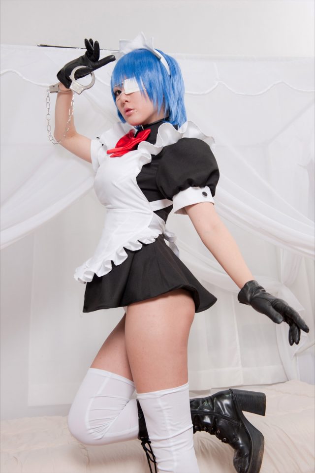 コスプレイヤー キバしい パンチラがエロい！ 『一騎当千』 呂蒙子明のメイドコスプレ画像