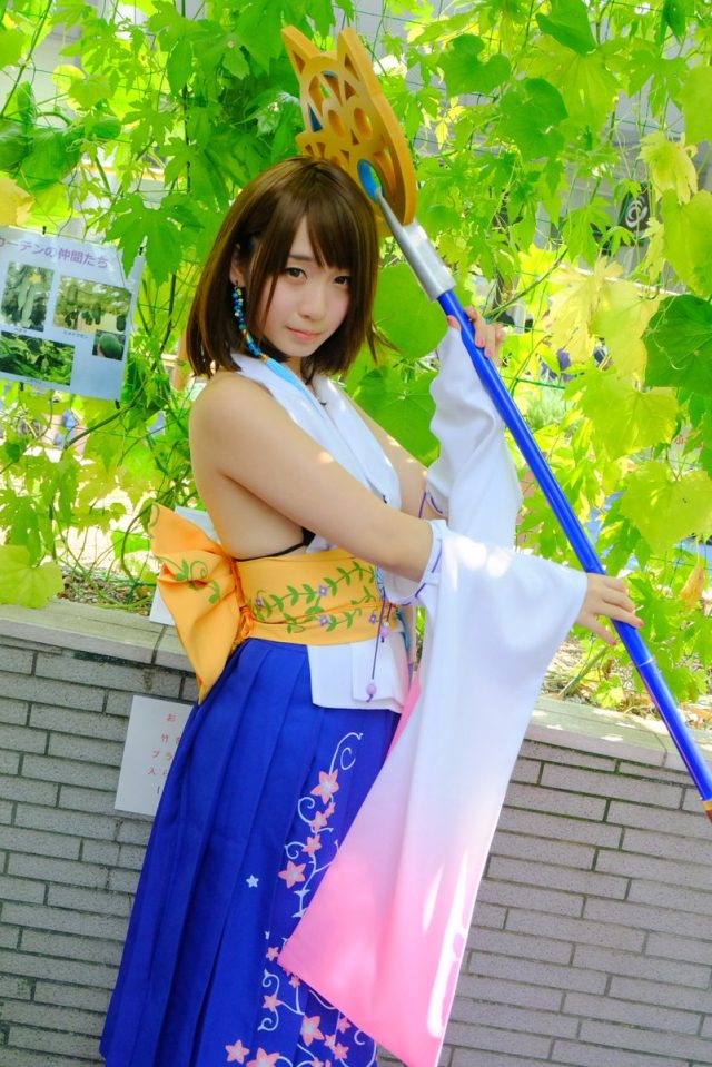 伊織もえ ユウナ コスプレ画像