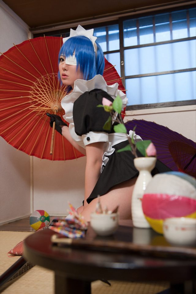 コスプレイヤー キバしい パンチラがエロい！ 『一騎当千』 呂蒙子明のメイドコスプレ画像