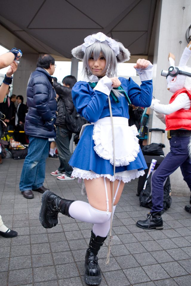 えなこ ムチムチな太ももが衣装から露出した「いぬさくや」コスプレがエロい画像