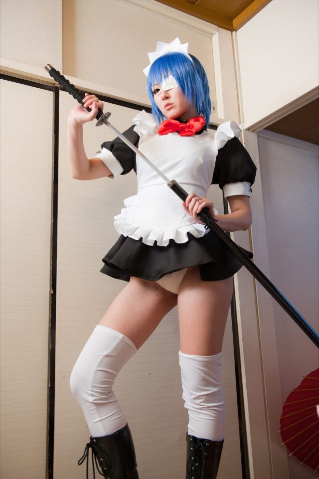 コスプレイヤー キバしい パンチラがエロい！ 『一騎当千』 呂蒙子明のメイドコスプレ画像