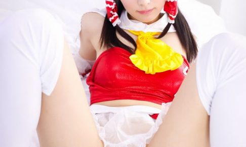 坂咲みほ 東方RQ 博麗霊夢 コスプレ 画像