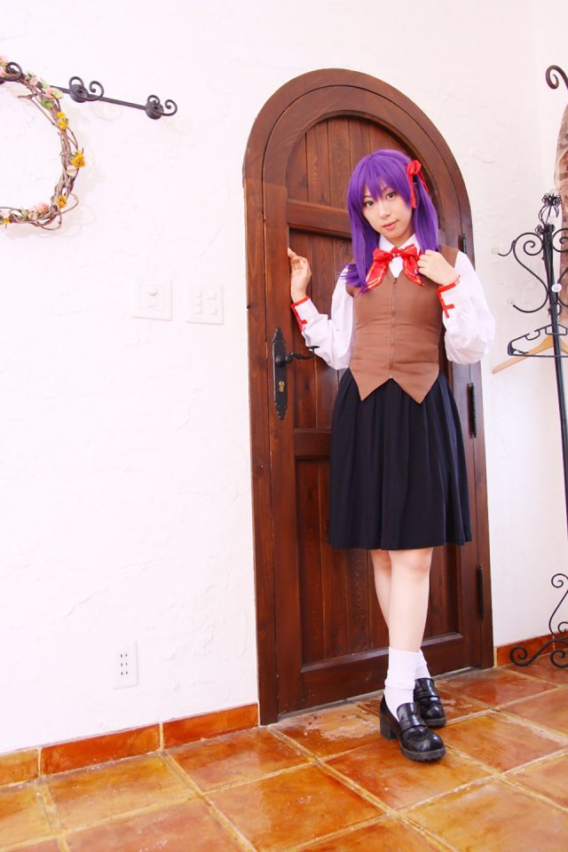 コスプレイヤー 桜井さち 白のショートソックスにムチムチな太ももがエロい 『Fate stay night』 間桐桜の制服コスプレ画像