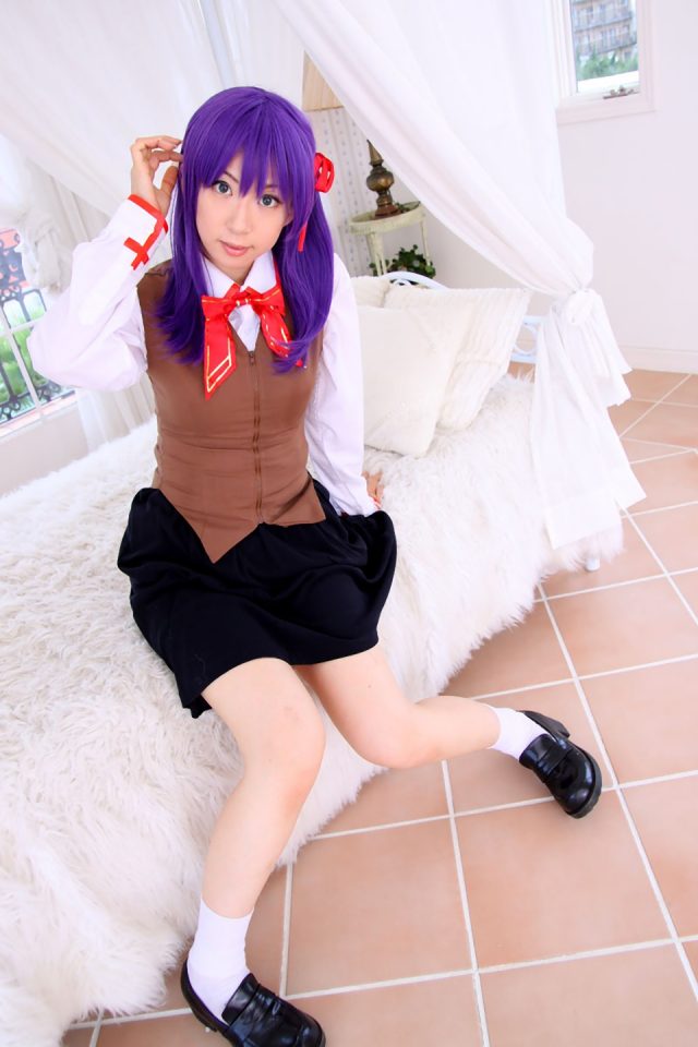 コスプレイヤー 桜井さち 白のショートソックスにムチムチな太ももがエロい 『Fate stay night』 間桐桜の制服コスプレ画像