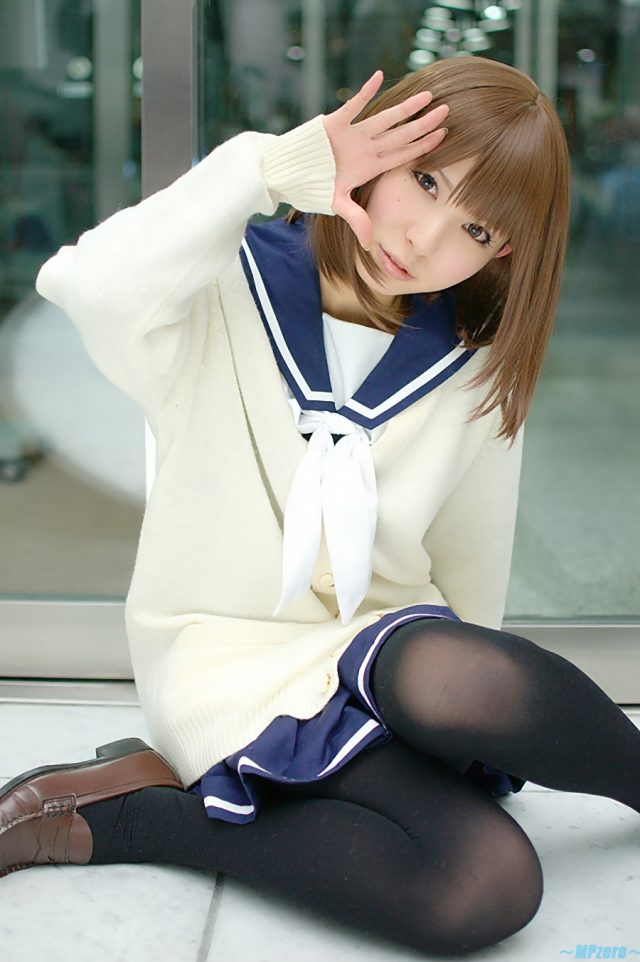 コスプレイヤー璃波 冬服セーラー服に黒タイツがエロい 『ラブプラス』 姉ヶ崎寧々のコスプレ画像