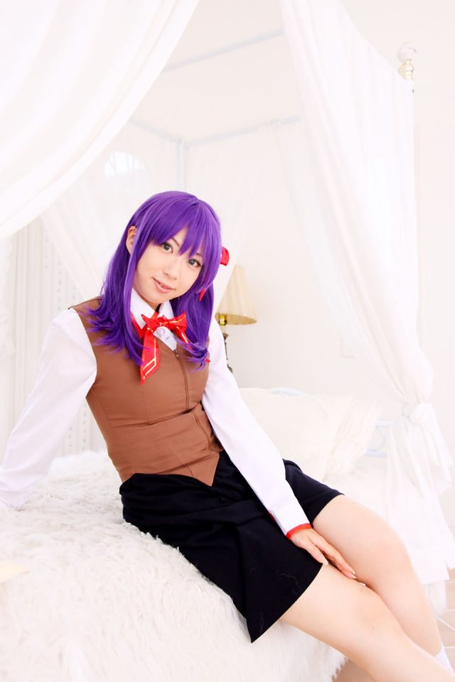 コスプレイヤー 桜井さち 白のショートソックスにムチムチな太ももがエロい 『Fate stay night』 間桐桜の制服コスプレ画像