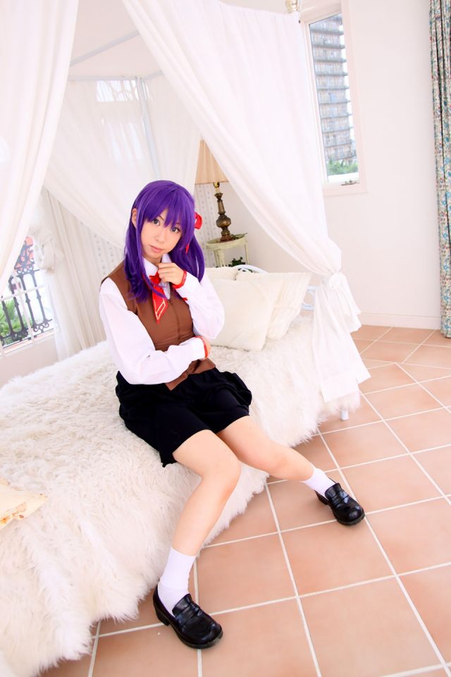 コスプレイヤー 桜井さち 白のショートソックスにムチムチな太ももがエロい 『Fate stay night』 間桐桜の制服コスプレ画像