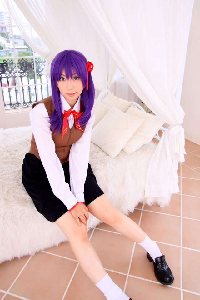 コスプレイヤー 桜井さち 白のショートソックスにムチムチな太ももがエロい 『Fate stay night』 間桐桜の制服コスプレ画像