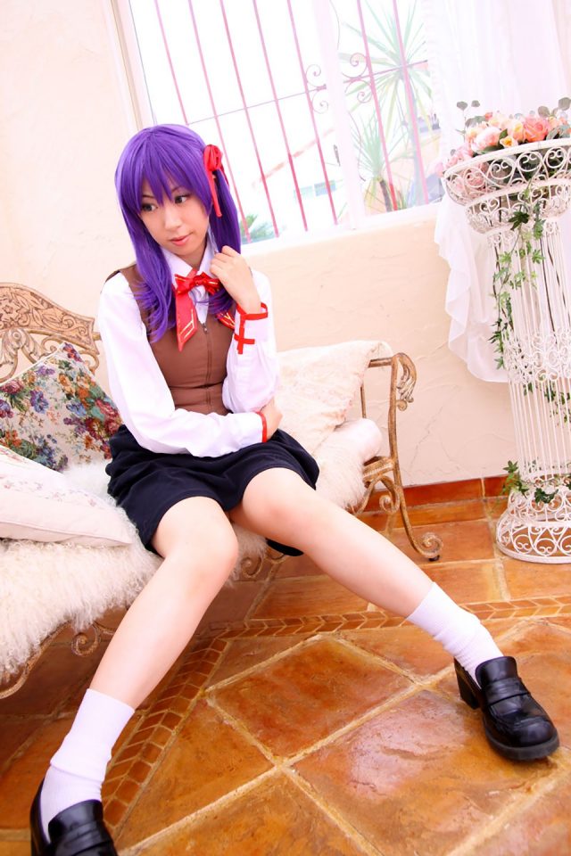 コスプレイヤー 桜井さち 白のショートソックスにムチムチな太ももがエロい 『Fate stay night』 間桐桜の制服コスプレ画像