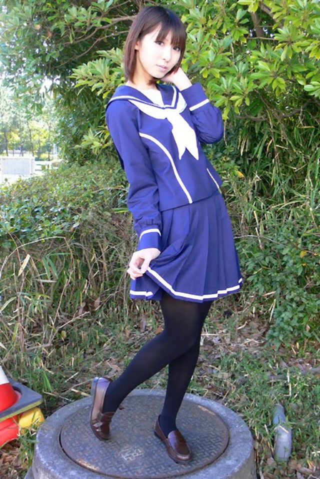 コスプレイヤー璃波 冬服セーラー服に黒タイツがエロい 『ラブプラス』 姉ヶ崎寧々のコスプレ画像