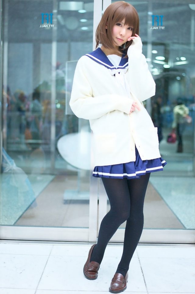 コスプレイヤー璃波 冬服セーラー服に黒タイツがエロい 『ラブプラス』 姉ヶ崎寧々のコスプレ画像