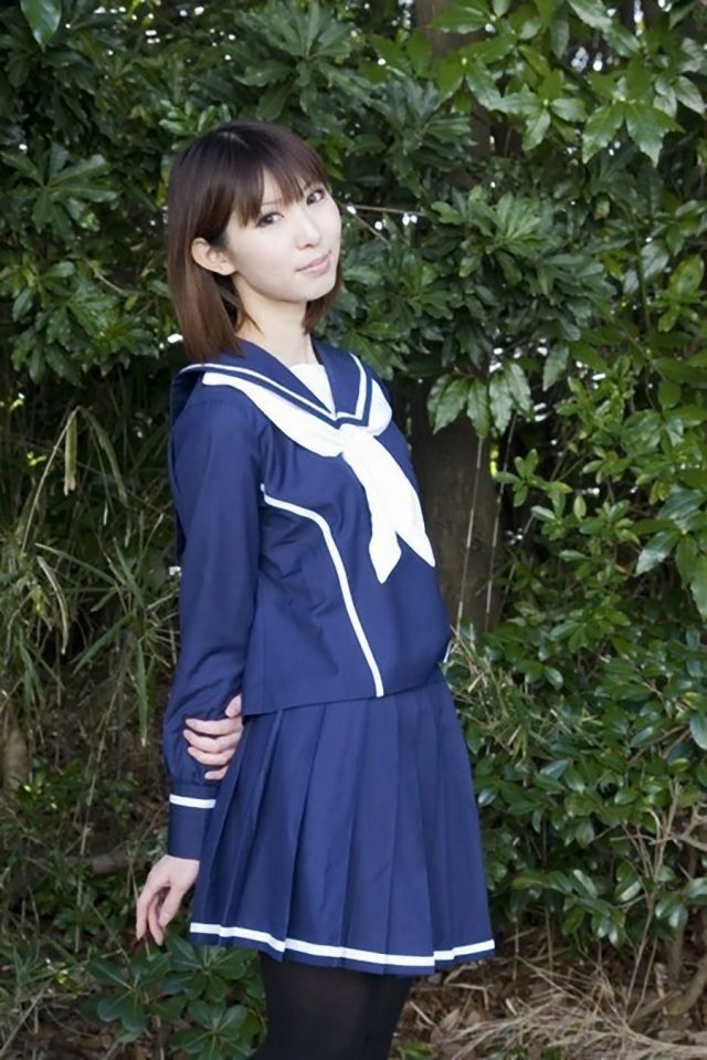 コスプレイヤー璃波 冬服セーラー服に黒タイツがエロい 『ラブプラス』 姉ヶ崎寧々のコスプレ画像