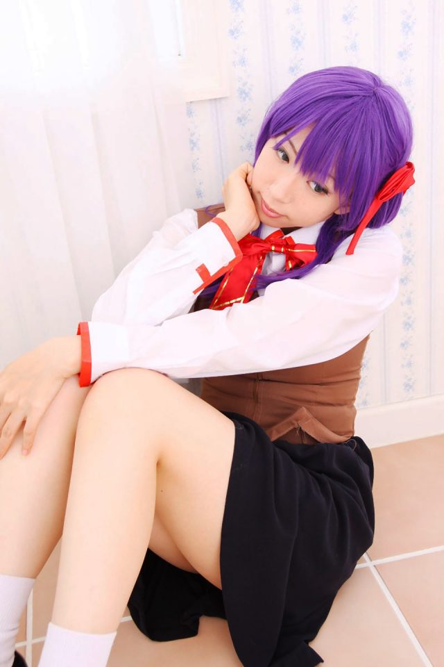 コスプレイヤー 桜井さち 白のショートソックスにムチムチな太ももがエロい 『Fate stay night』 間桐桜の制服コスプレ画像