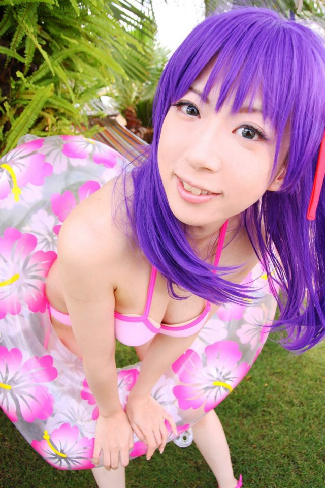 コスプレイヤー 桜井さち ピンクのビキニ水着に食い込んだ尻がエロい 『Fate stay night』 間桐桜のコスプレ画像