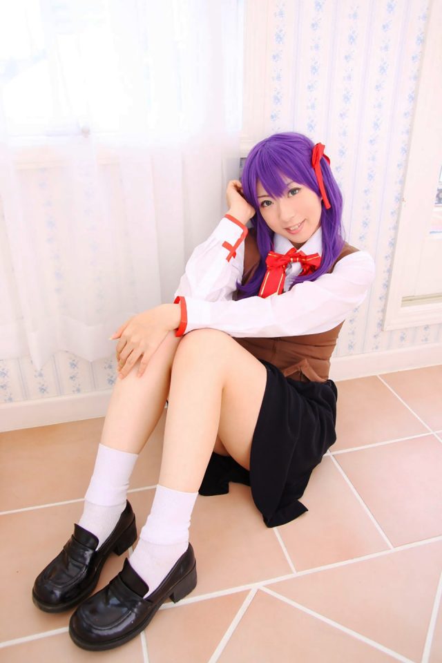 コスプレイヤー 桜井さち 白のショートソックスにムチムチな太ももがエロい 『Fate stay night』 間桐桜の制服コスプレ画像