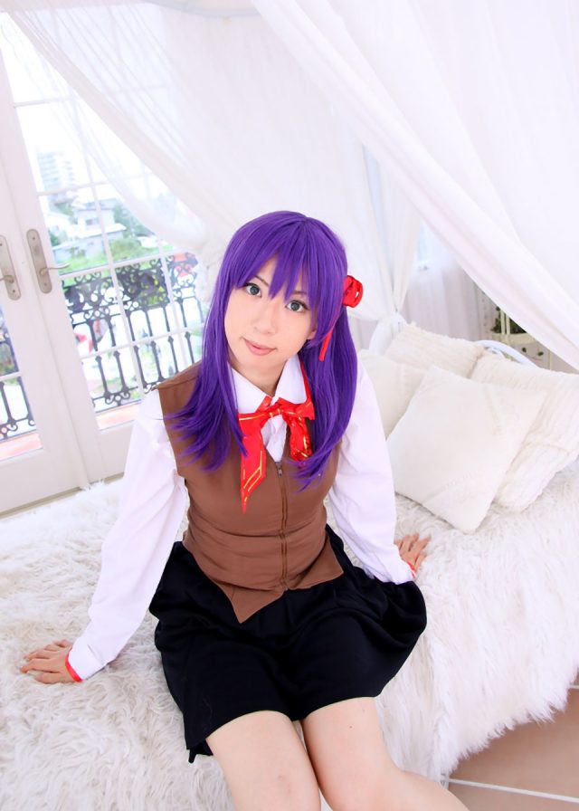 コスプレイヤー 桜井さち 白のショートソックスにムチムチな太ももがエロい 『Fate stay night』 間桐桜の制服コスプレ画像