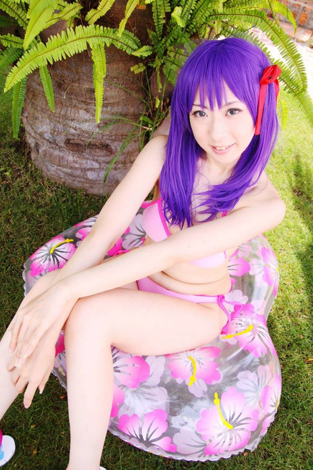 コスプレイヤー 桜井さち ピンクのビキニ水着に食い込んだ尻がエロい 『Fate stay night』 間桐桜のコスプレ画像