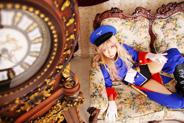 コスプレイヤー 桜井さち スリットから見える短パンやムチムチな太ももがエロい 『マクロスF』 シェリルの射手座コスプレ画像