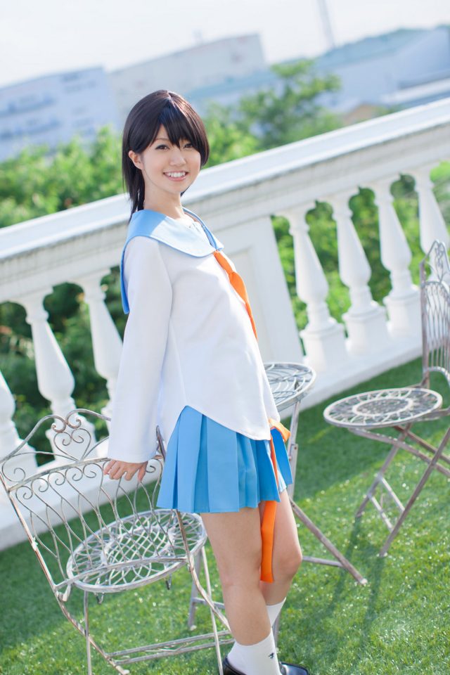 セクシー女優 朝倉ことみ パンチラやパイパンのマンコがエロい 『ニセコイ』 小野寺小咲の制服コスプレ画像