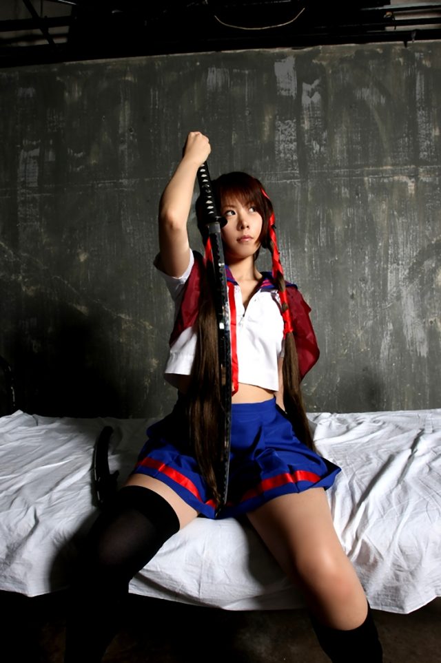 コスプレイヤー 橘みなみ セーラー服でパンチラがエロい 『シュラキ』 美城暁のコスプレ画像