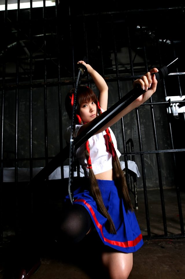 コスプレイヤー 橘みなみ セーラー服でパンチラがエロい 『シュラキ』 美城暁のコスプレ画像