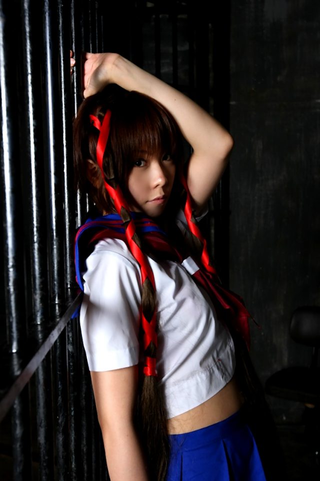 コスプレイヤー 橘みなみ セーラー服でパンチラがエロい 『シュラキ』 美城暁のコスプレ画像