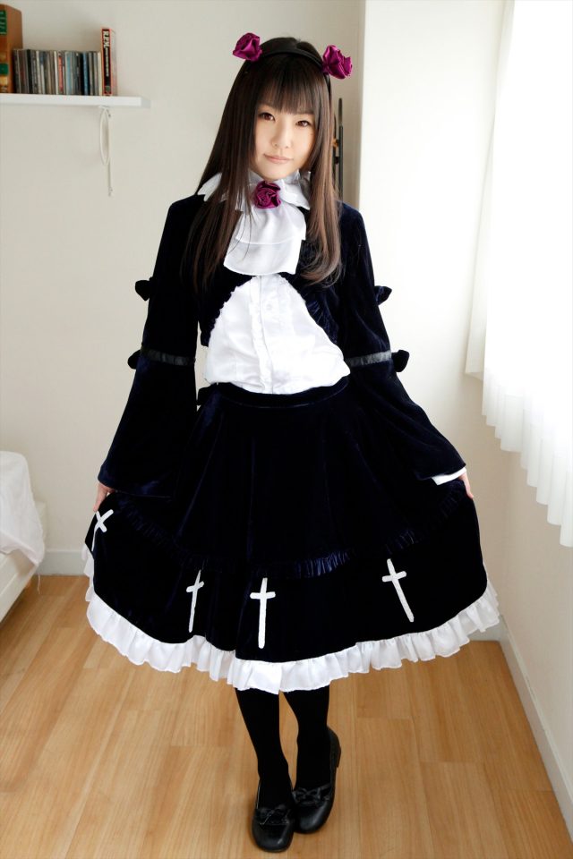 セクシー女優 つぼみ パンチラや丸見えの乳首とアナルがエロい 『俺の妹がこんなに可愛いわけがない』 五更瑠璃（黒猫）のコスプレ画像