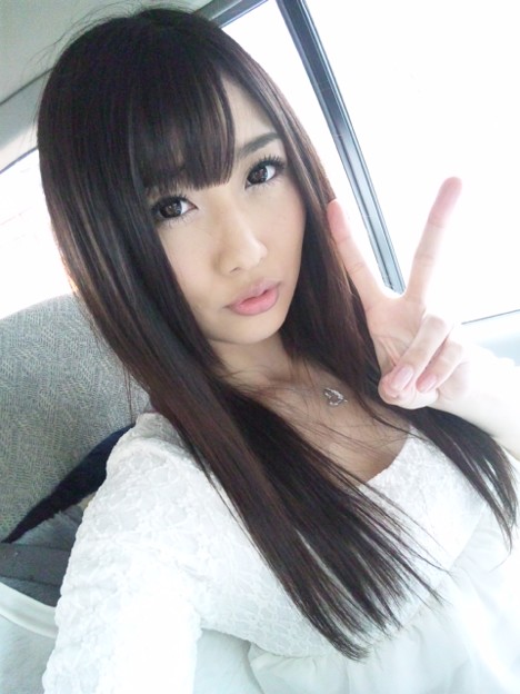 大槻ひびき 画像